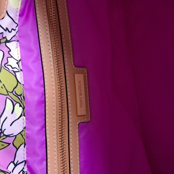 Tory Burch NWTs  Ella Printed Tote - Picture 7 of 15
